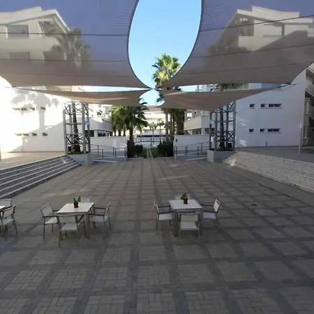 V12 Apartamento Cerca De La Playa En Urbanizacion Con Piscina 德尼亚