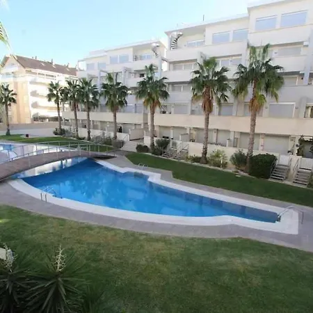 V12 Apartamento Cerca De La Playa En Urbanizacion Con Piscina *